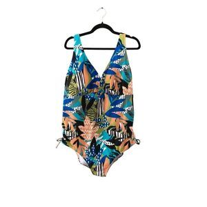 Aqua Couture  Curvy Swimsuit